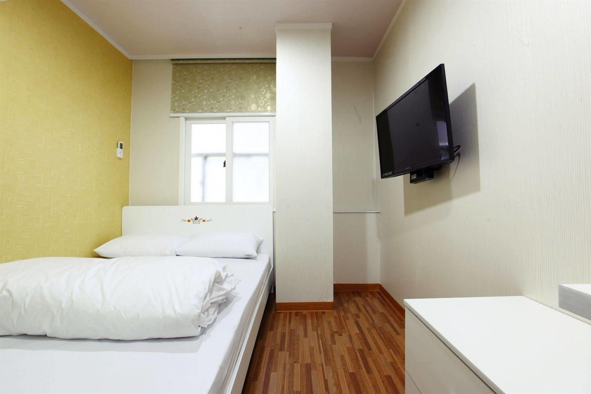Chloe Guesthouse Gangnam Seúl Exterior foto