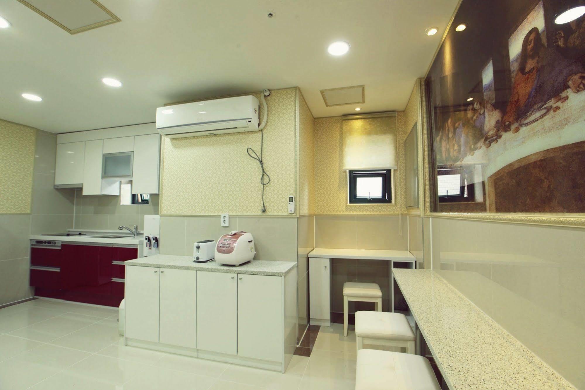 Chloe Guesthouse Gangnam Seúl Exterior foto
